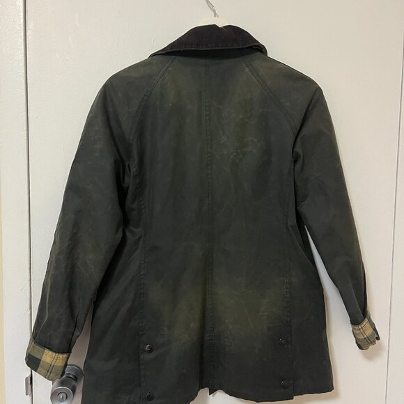 Barbour Beadnell Jacket in Sage - Picture 5 of 5